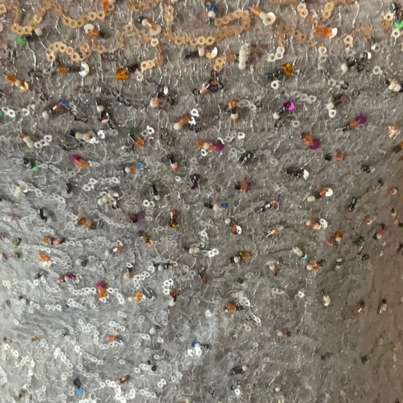 Nikibiki sequin front tank top M - Picture 2 of 4